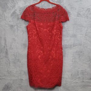 Tadashi Shoji plus size lace formal event dress